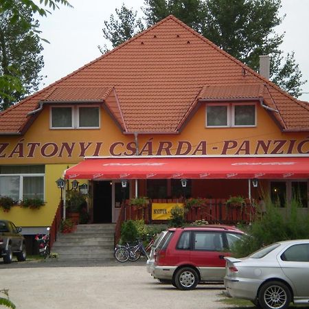 Zatonyi Csarda Panzio Bed and Breakfast Dunasziget Exterior foto