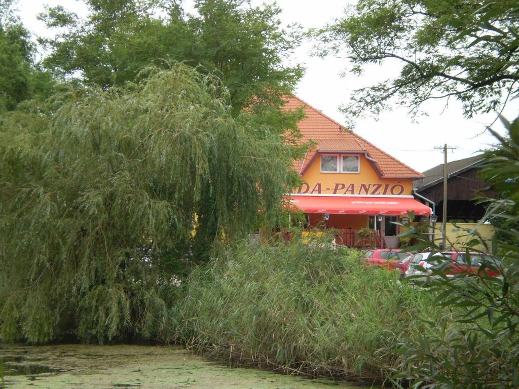 Zatonyi Csarda Panzio Bed and Breakfast Dunasziget Exterior foto